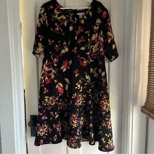 London Times scuba crepe v-neck fit-&-flare floral dress black red rose sz 24